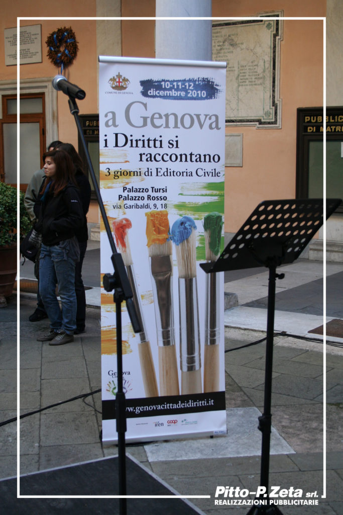 Comune di Genova. Rollup formato cm. 80x200, stampa su pvc, struttura in alluminio.